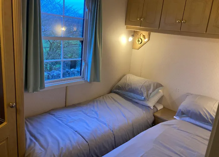Bridge Farm Caravan