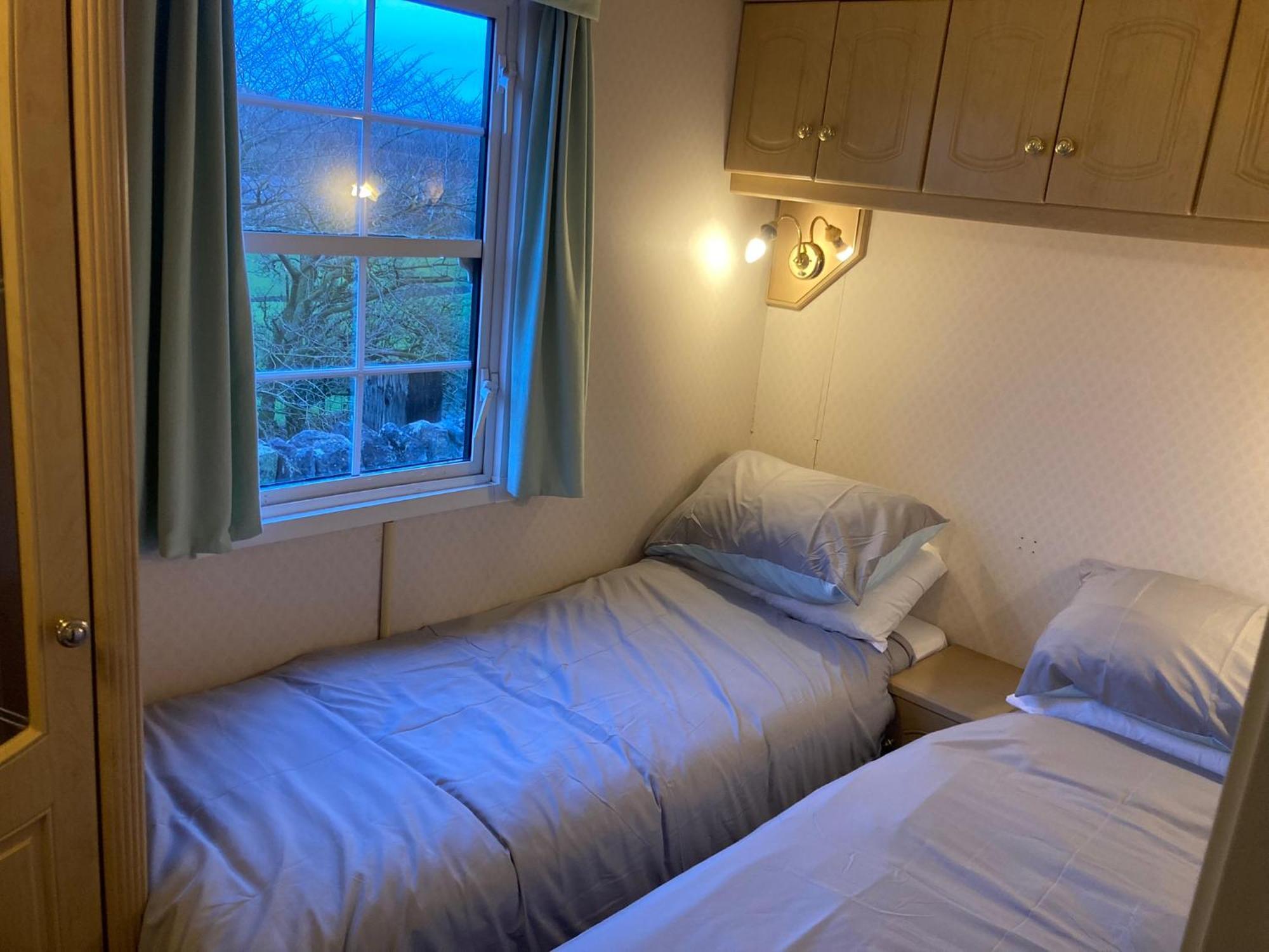 Bridge Farm Caravan Farm stay *